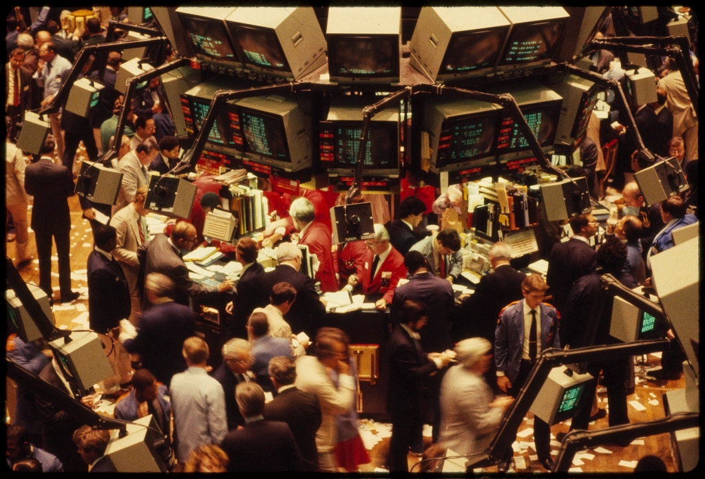 Stock exchange building exterior on a trading day